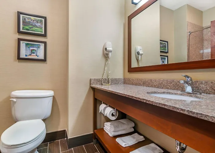Comfort Suites - Jefferson City